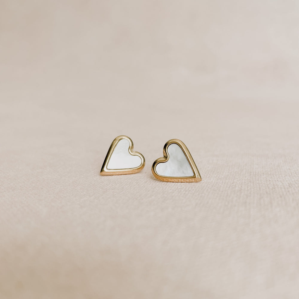 Nicole Pearl Shell Heart Stud Earrings