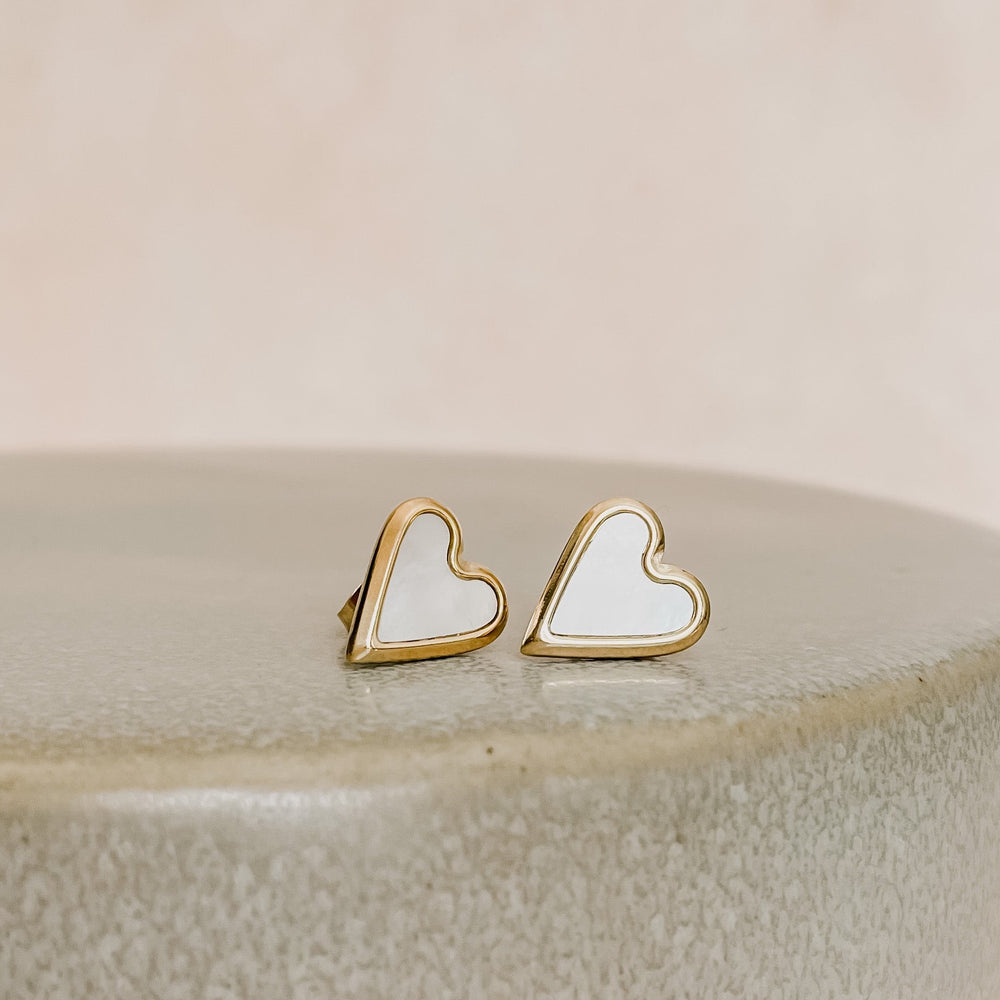 Nicole Pearl Shell Heart Stud Earrings