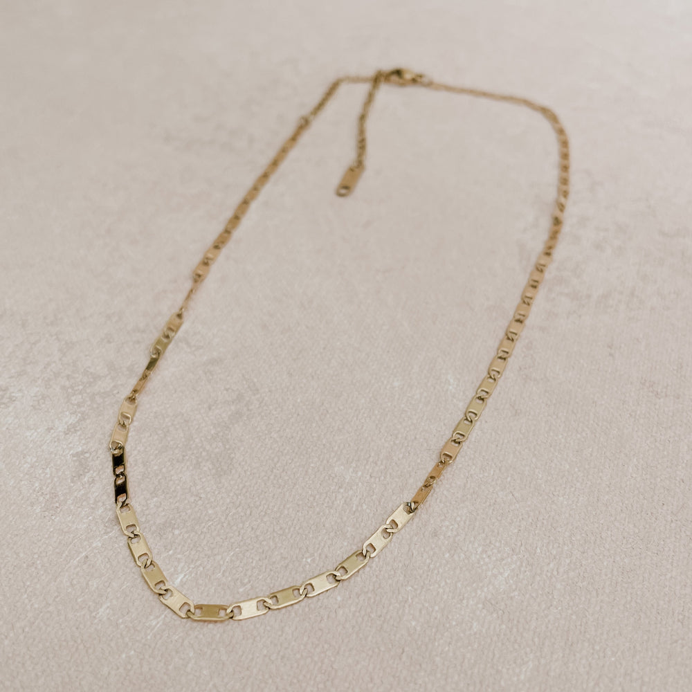 Laurel Interlocking Links Layering Necklace