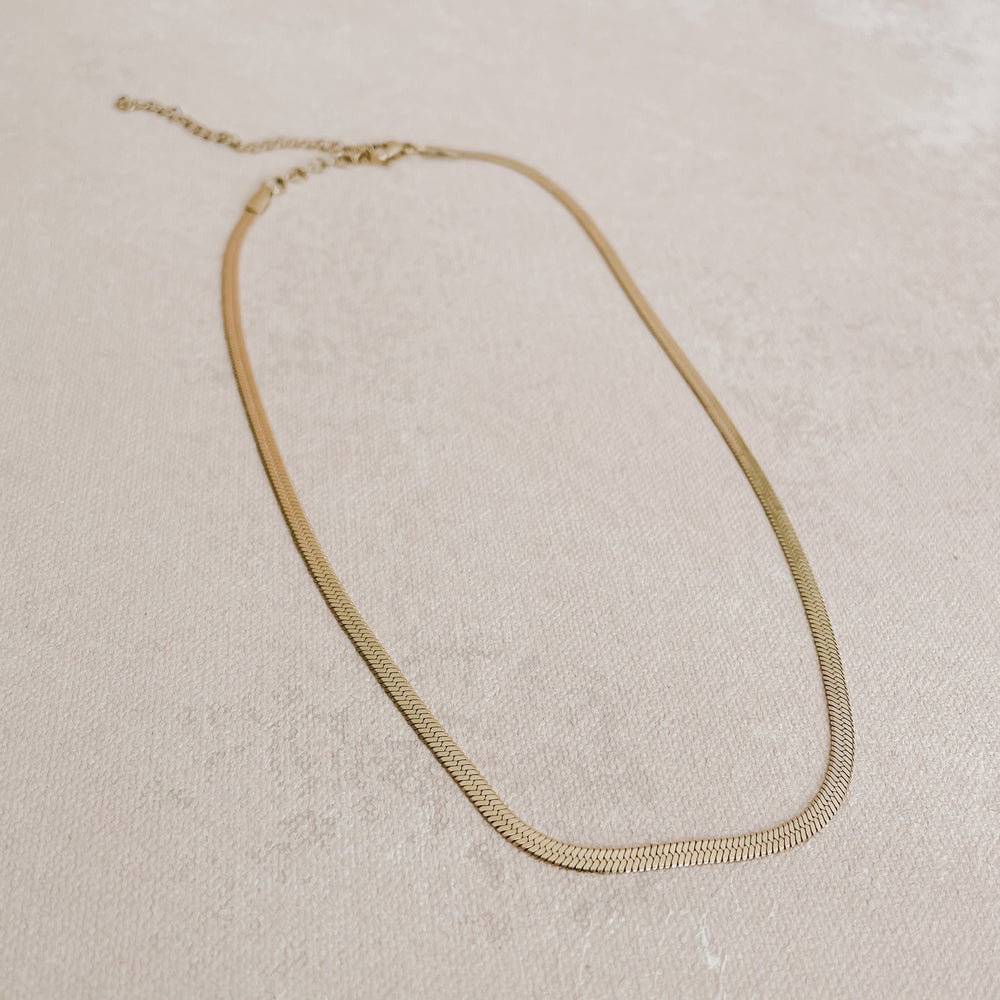 Sophie Herringbone Chain Layering Necklace